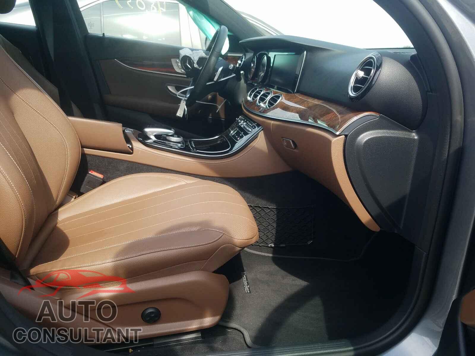 MERCEDES-BENZ E CLASS 2017 - WDDZF4KB2HA198412