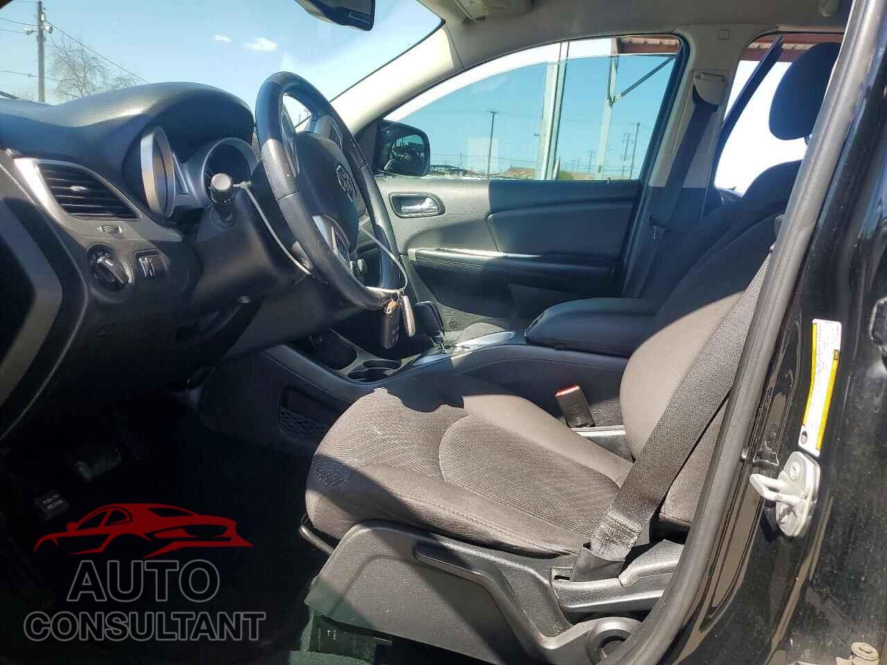DODGE JOURNEY 2015 - 3C4PDCAB8FT752397