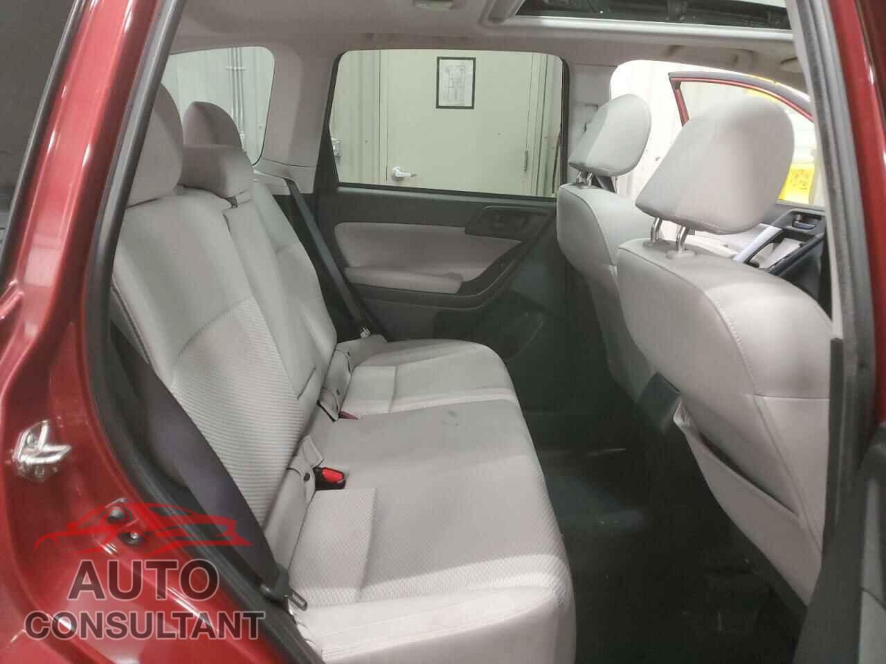 SUBARU FORESTER 2017 - JF2SJAEC0HH433783