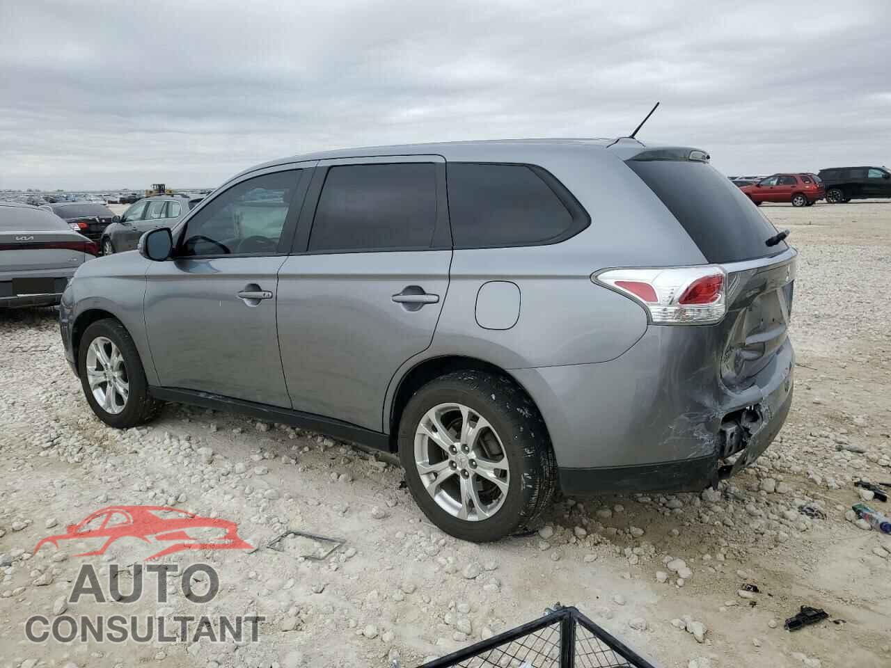 MITSUBISHI OUTLANDER 2014 - JA4AD3A38EZ015362