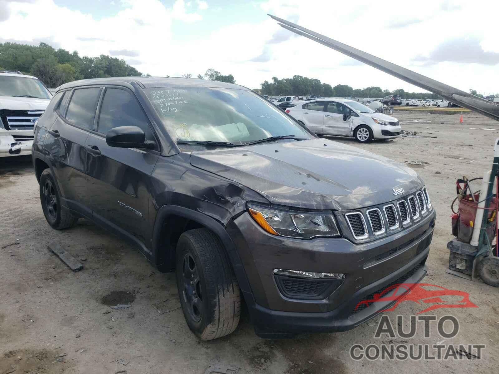 JEEP COMPASS 2018 - 3C4NJCAB8JT368483