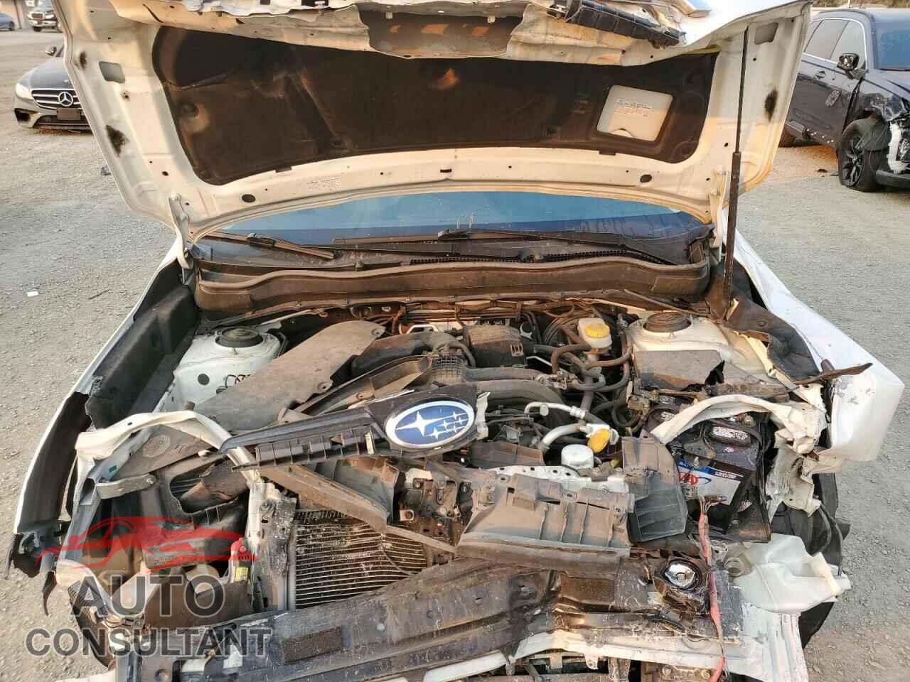 SUBARU FORESTER 2015 - JF2SJADC4FH447913