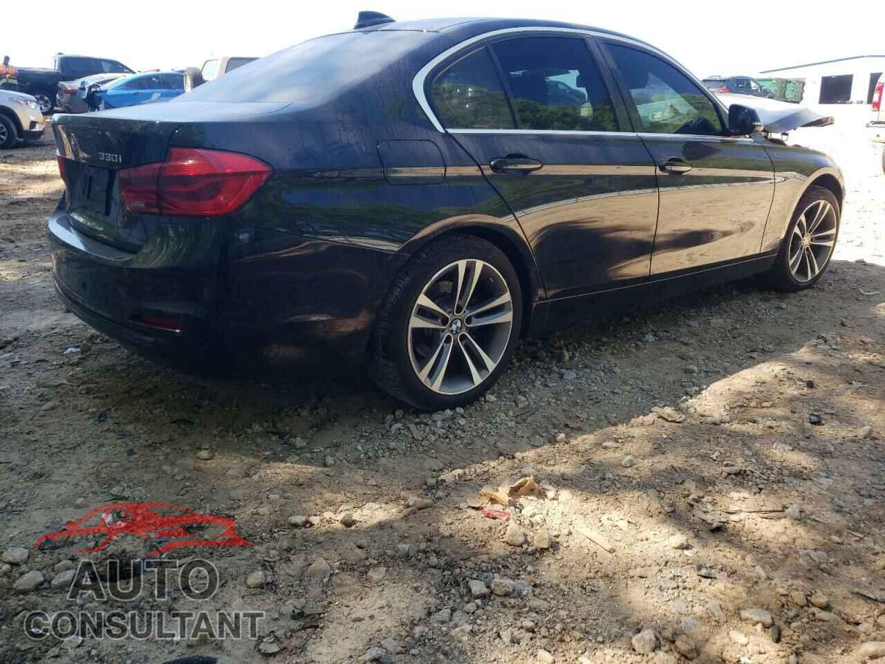 BMW 3 SERIES 2018 - WBA8B9C59JEE81217