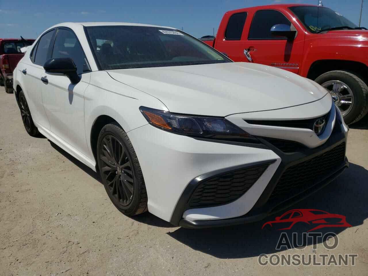 TOYOTA CAMRY 2021 - 4T1T11AK1MU439377