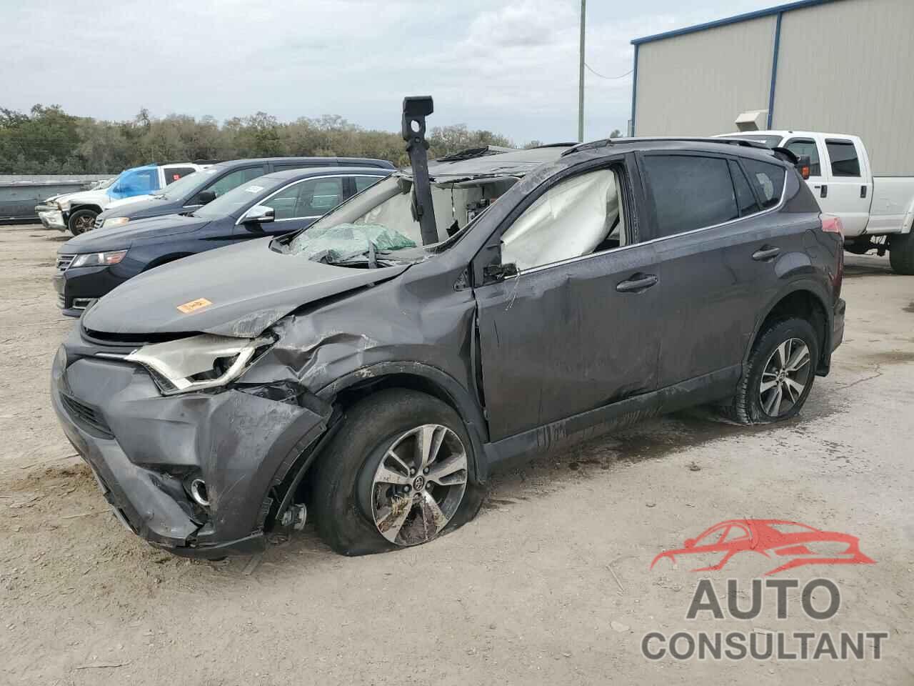 TOYOTA RAV4 2018 - JTMWFREV3JJ151279