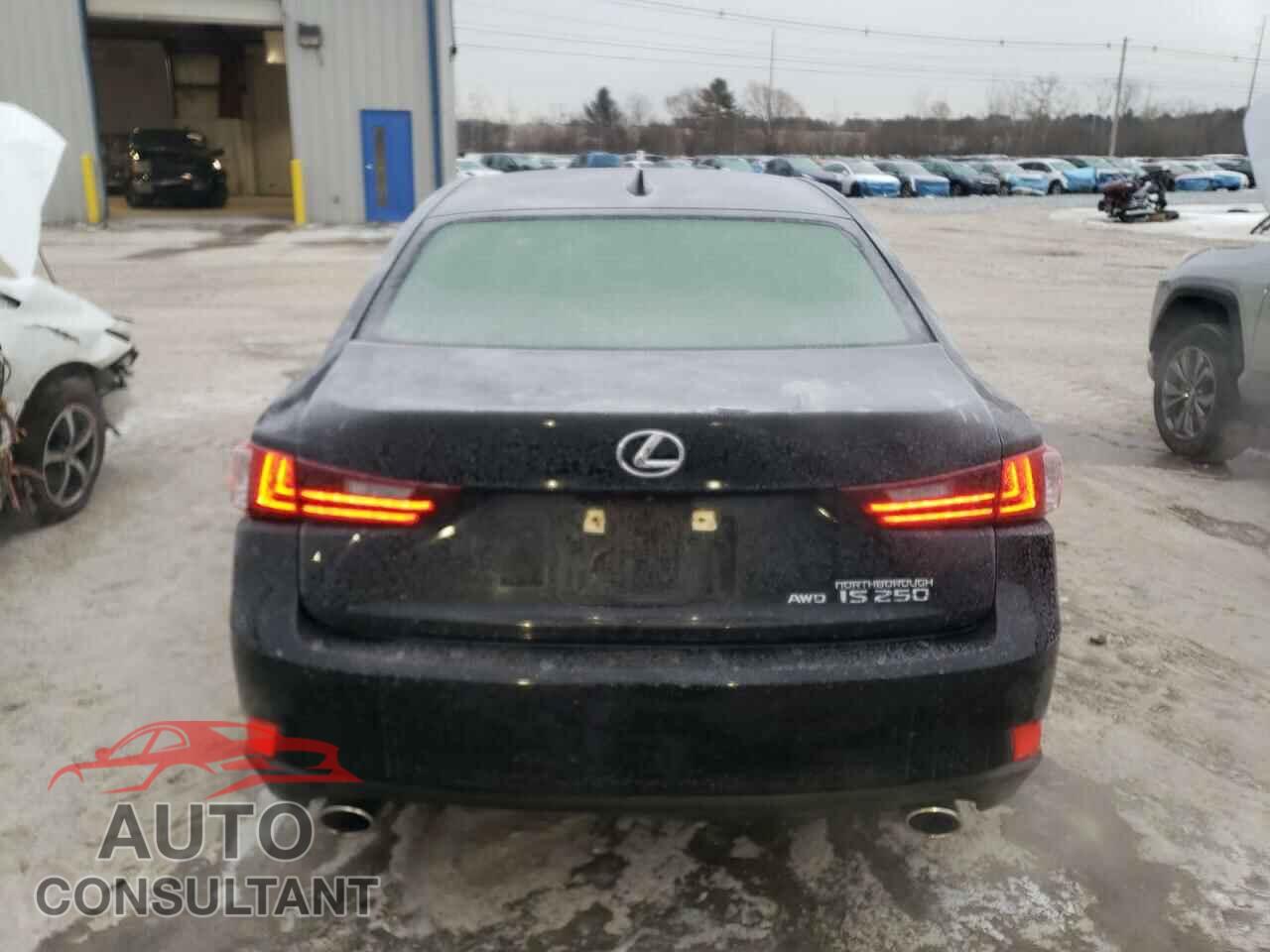 LEXUS IS 2015 - JTHCF1D22F5028213
