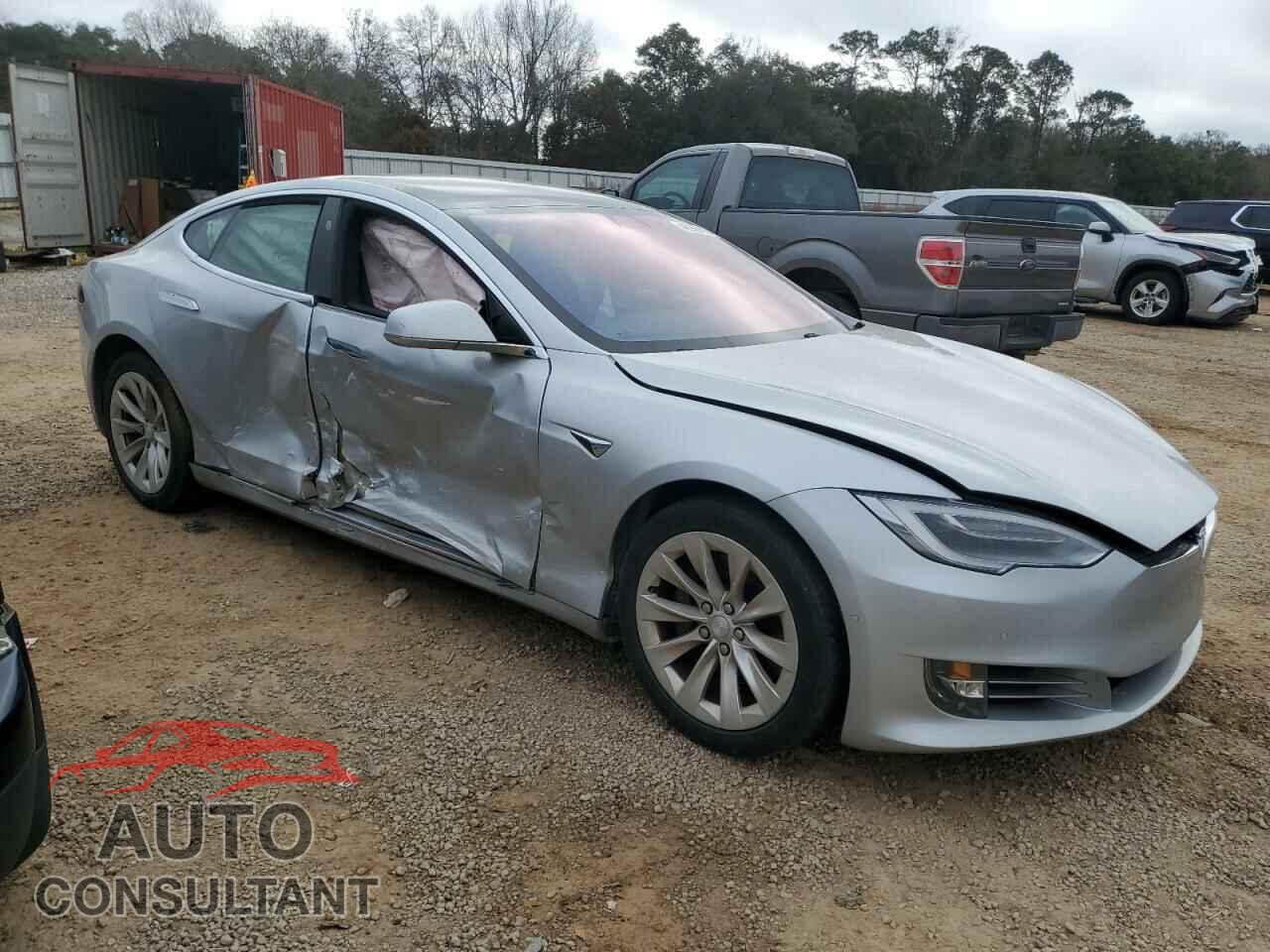 TESLA MODEL S 2017 - 5YJSA1E10HF231362