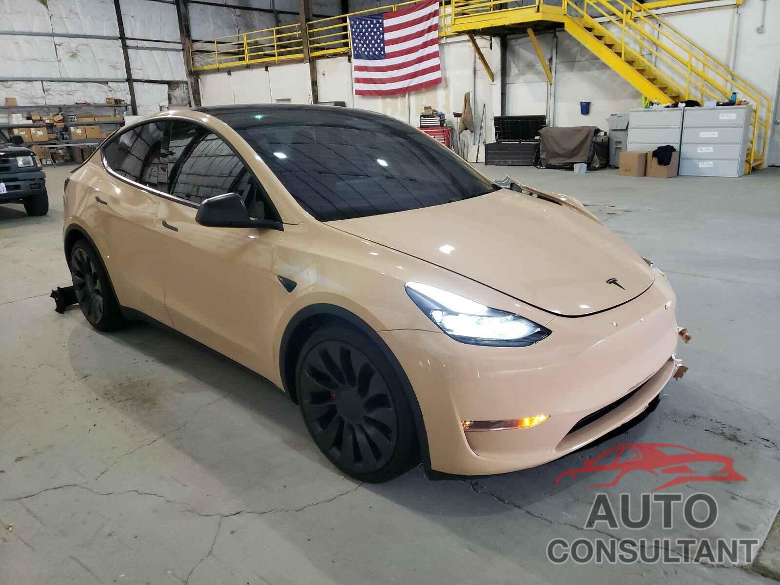 TESLA MODEL Y 2021 - 5YJYGDEF9MF151185