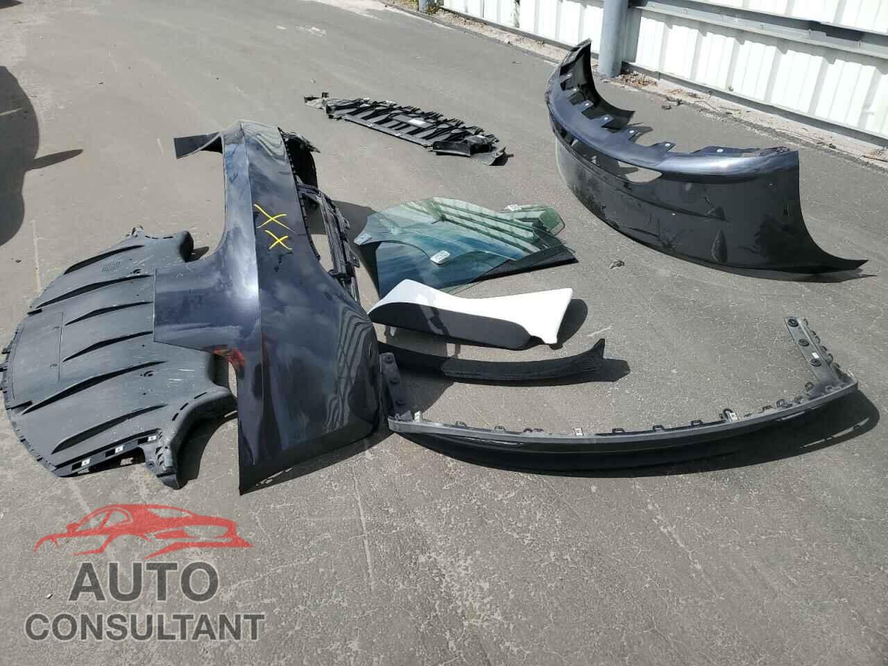 TESLA MODEL 3 2024 - 5YJ3E1EB8RF868583