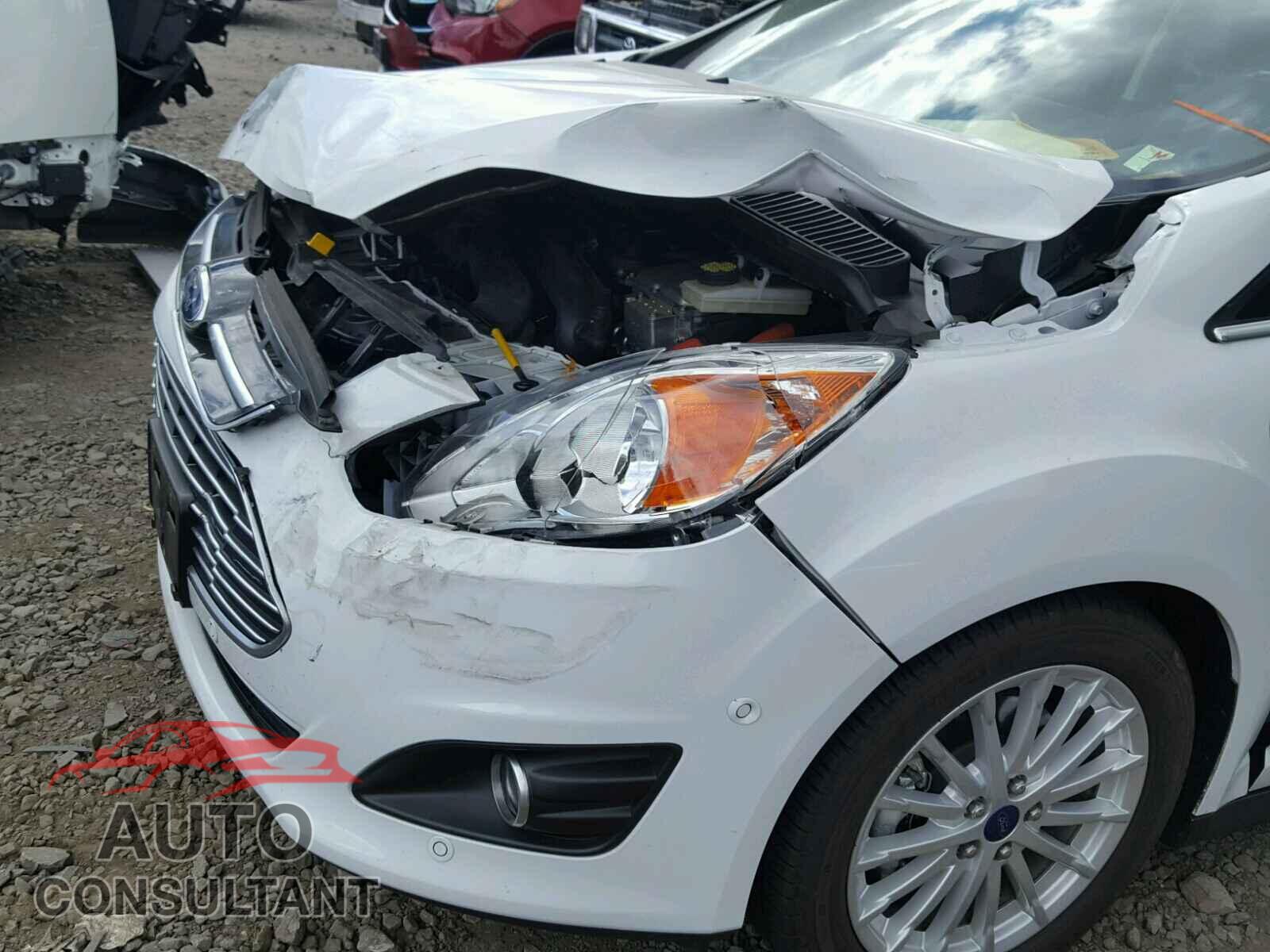 FORD CMAX 2015 - 1FADP5CU6FL106541