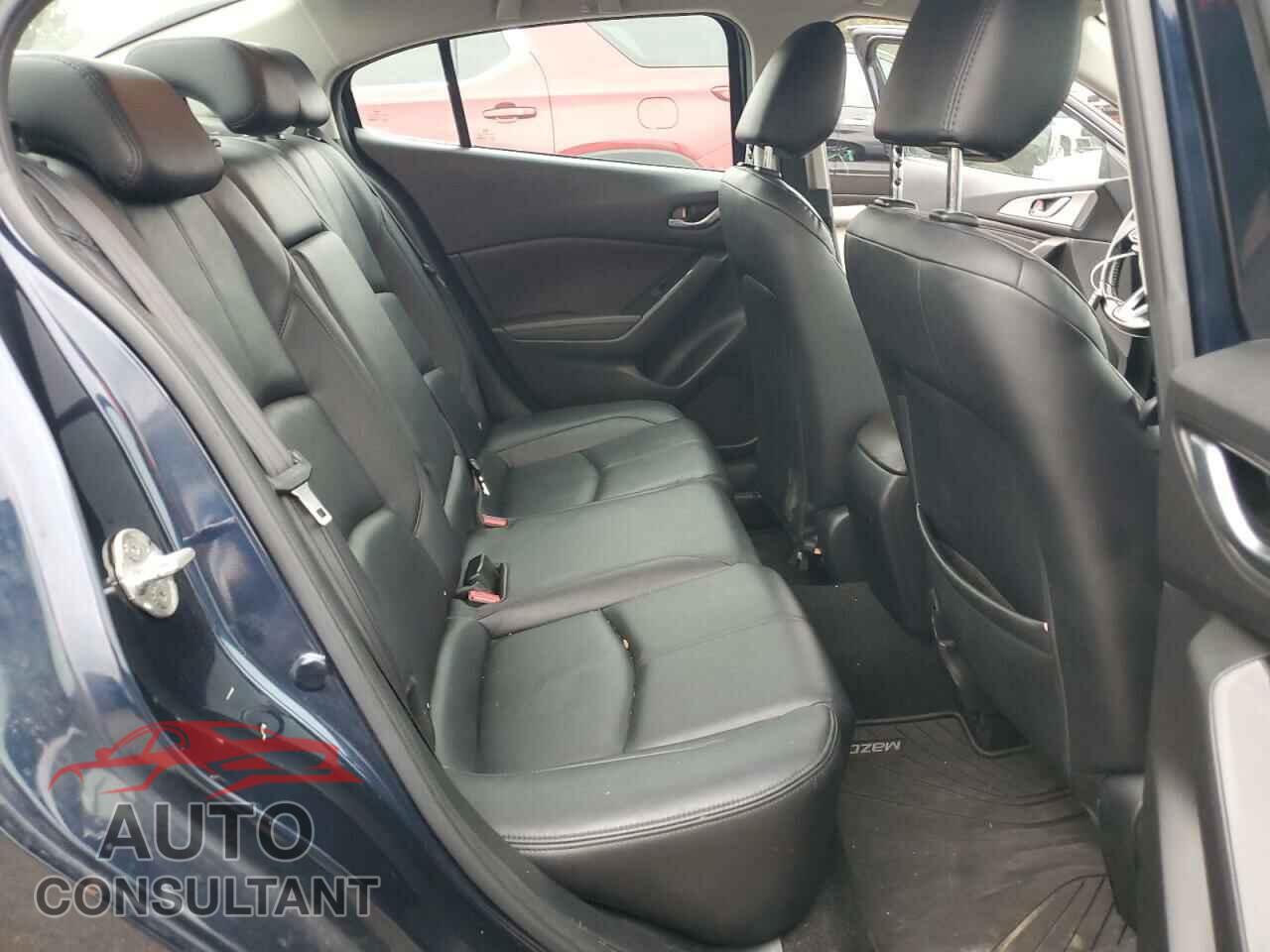 MAZDA 3 2017 - 3MZBN1V76HM102902
