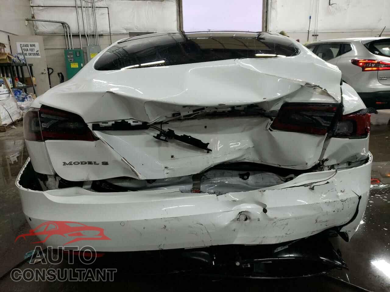 TESLA MODEL S 2016 - 5YJSA1E19GF153906