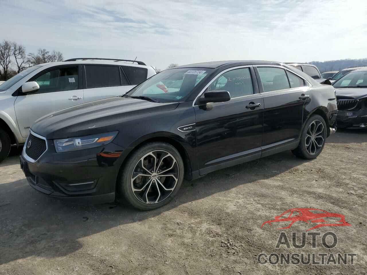 FORD TAURUS 2018 - 1FAHP2KT1JG111978