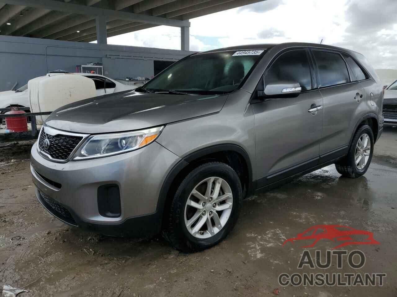 KIA SORENTO 2015 - 5XYKT3A66FG555669