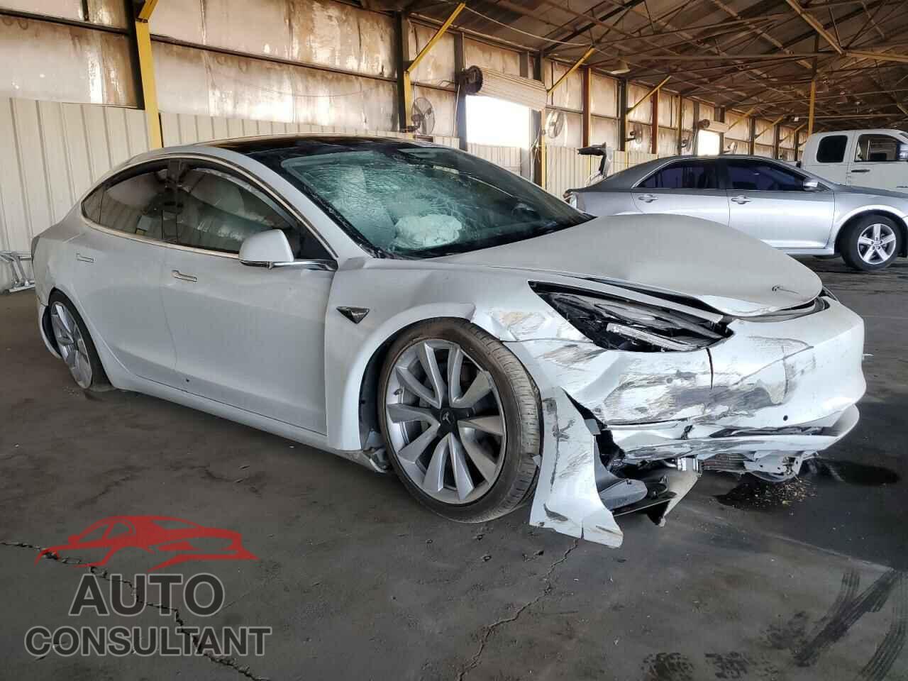 TESLA MODEL 3 2019 - 5YJ3E1EB2KF421849