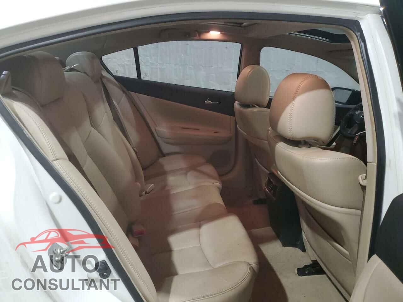 NISSAN MAXIMA 2014 - 1N4AA5AP0EC433579