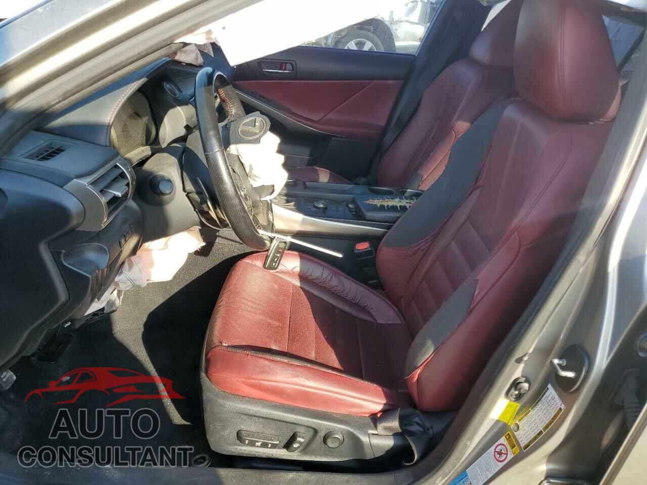 LEXUS IS 2016 - JTHBA1D21G5015982