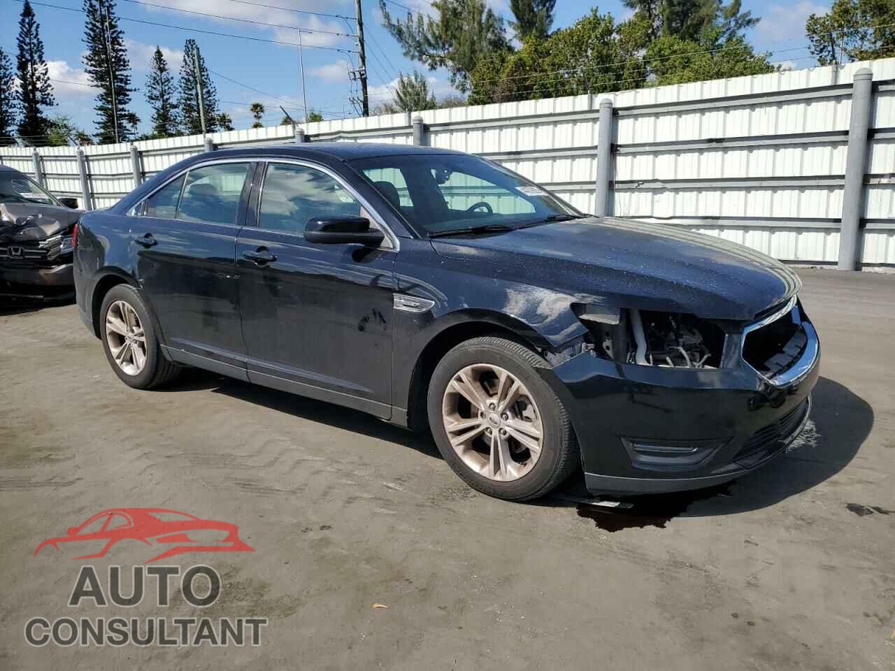 FORD TAURUS 2016 - 1FAHP2E80GG155924