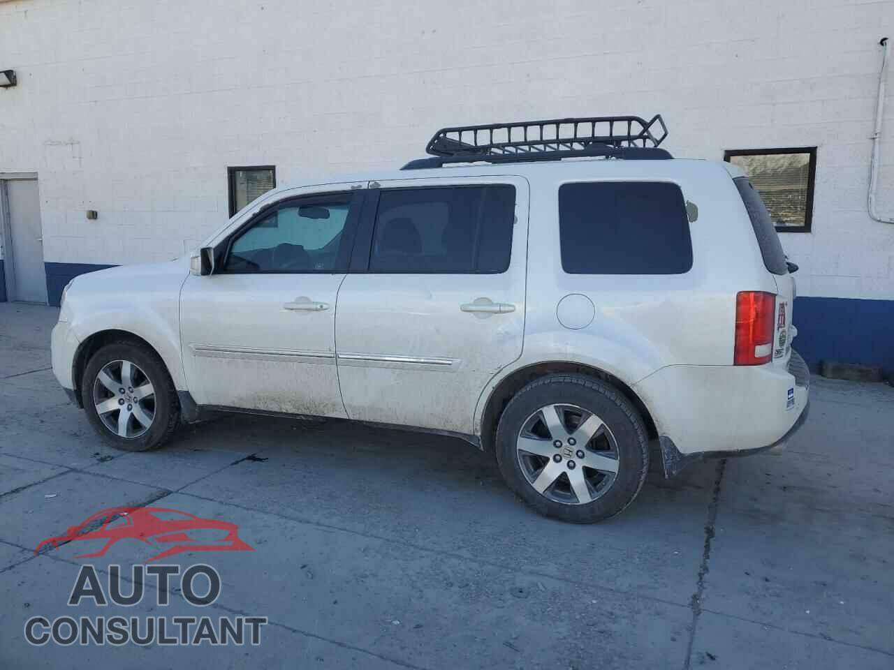 HONDA PILOT 2012 - 5FNYF4H93CB011477