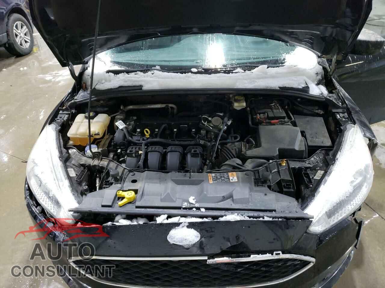 FORD FOCUS 2017 - 1FADP3E22HL228686