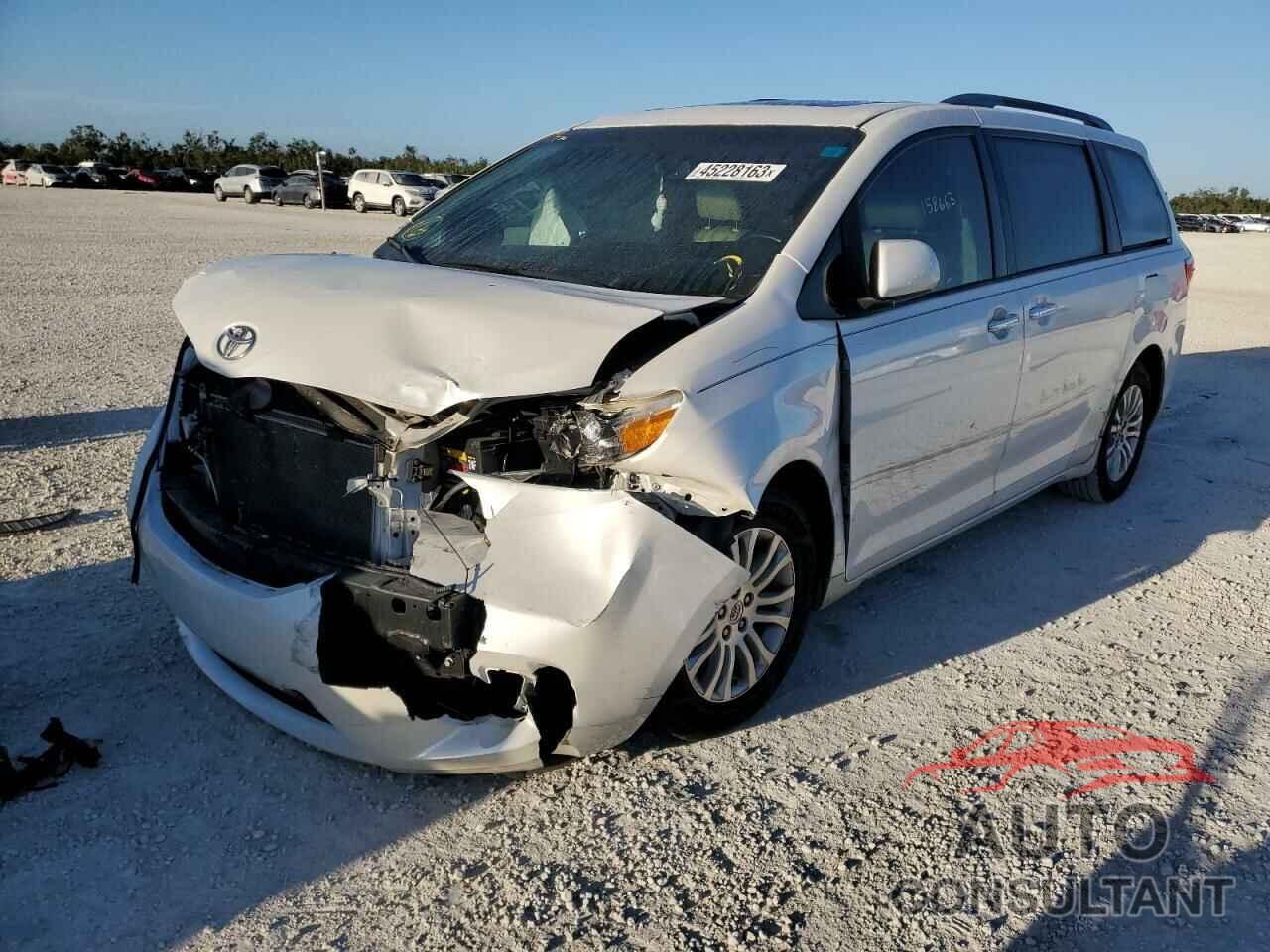 TOYOTA SIENNA 2015 - 5TDYK3DC9FS633489