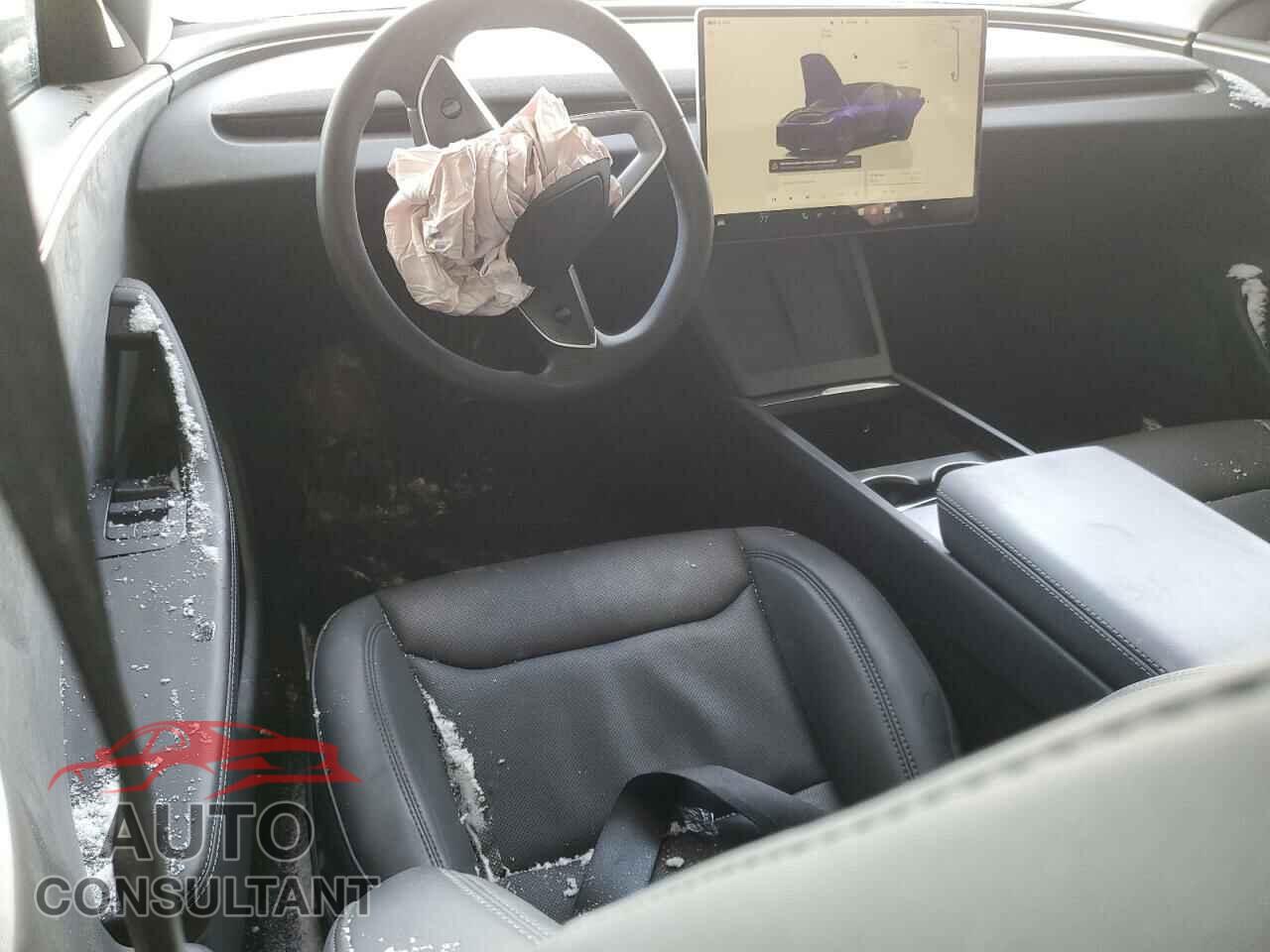 TESLA MODEL 3 2024 - 5YJ3E1EB4RF751163