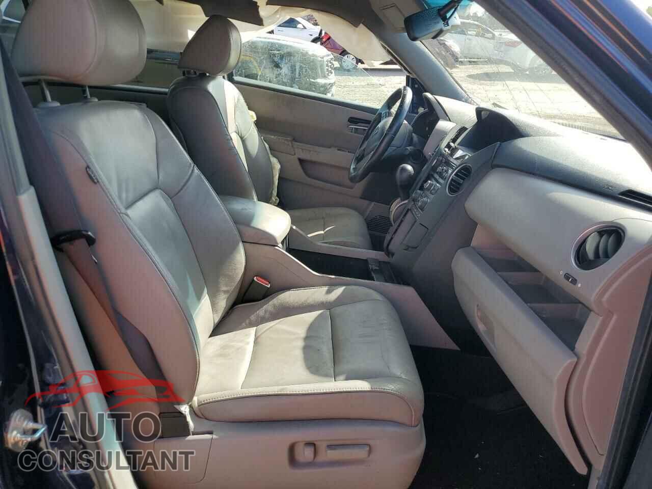 HONDA PILOT 2013 - 5FNYF3H53DB004554