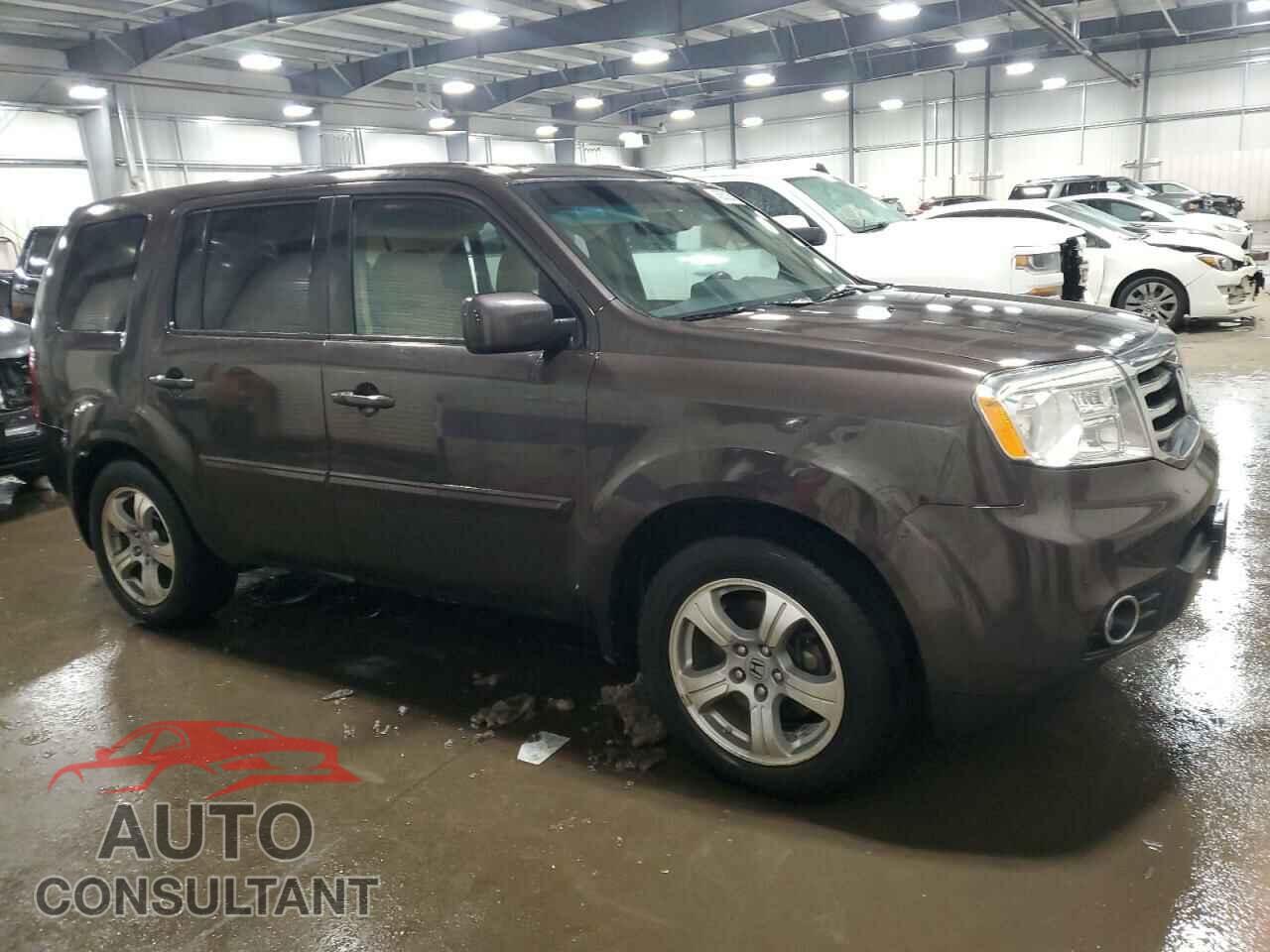 HONDA PILOT 2013 - 5FNYF4H50DB054530