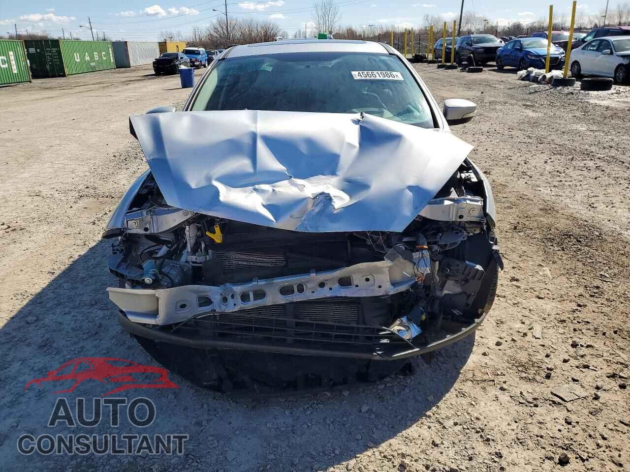 FORD FOCUS 2017 - 1FADP3M22HL326764