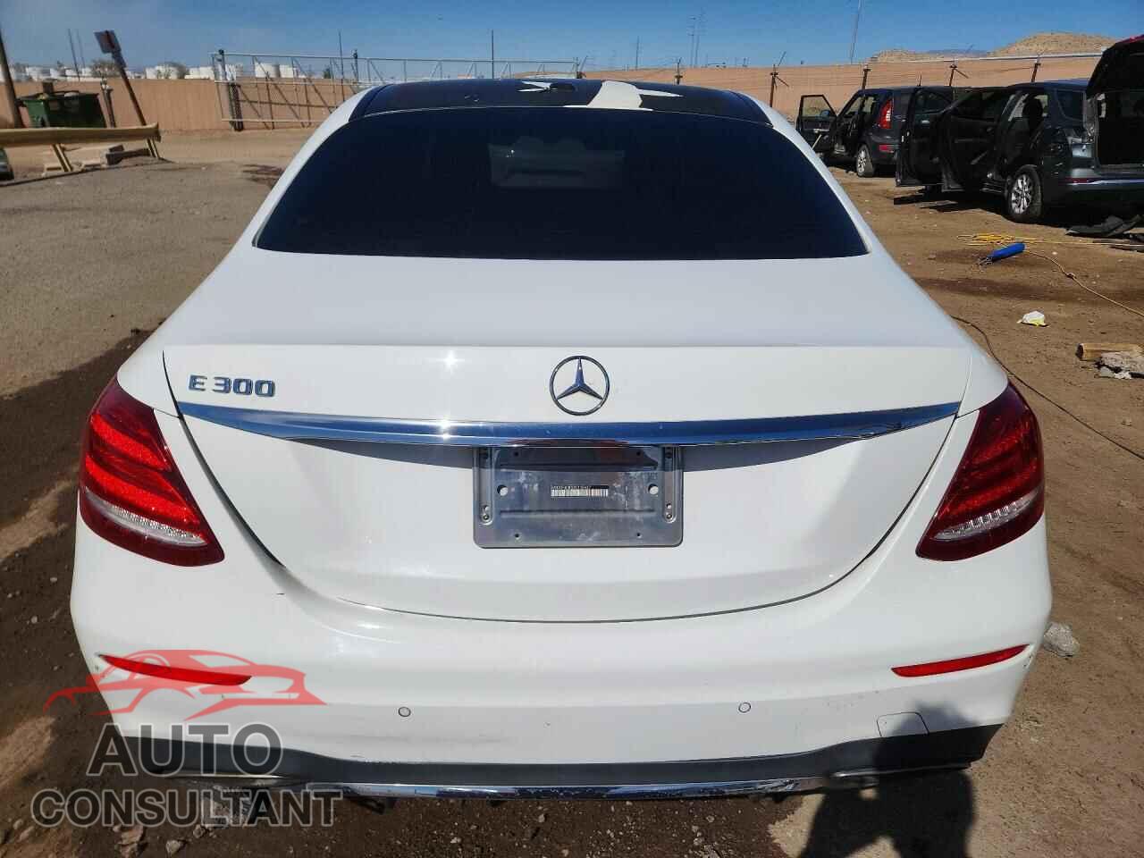 MERCEDES-BENZ E-CLASS 2017 - WDDZF4JB6HA053083