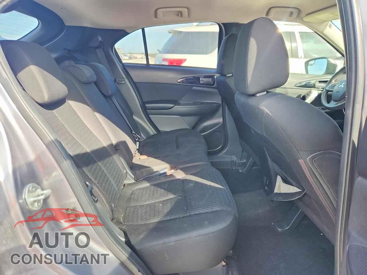MITSUBISHI ECLIPSE 2019 - JA4AT3AA8KZ030022