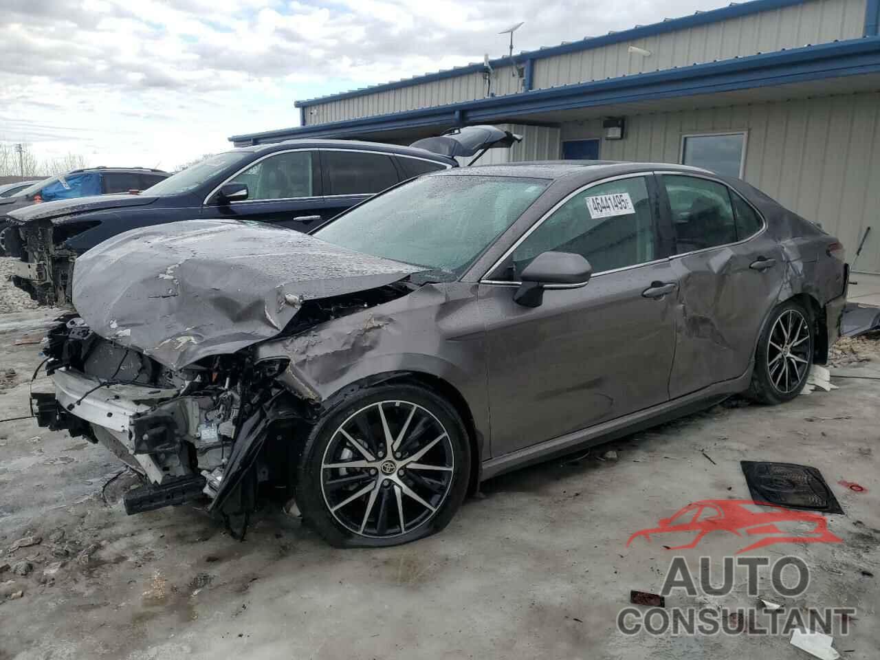 TOYOTA CAMRY 2024 - 4T1G11BK1RU119113