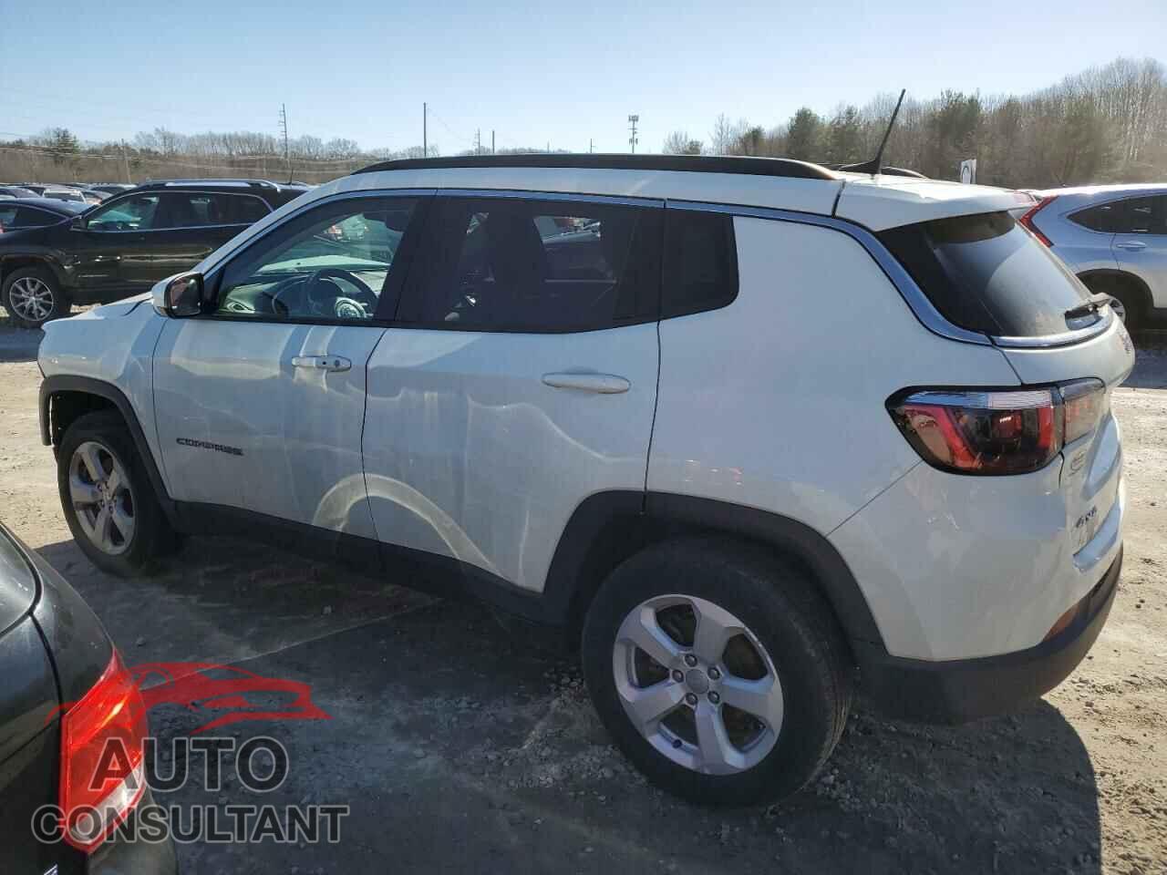 JEEP COMPASS 2019 - 3C4NJDBBXKT597611