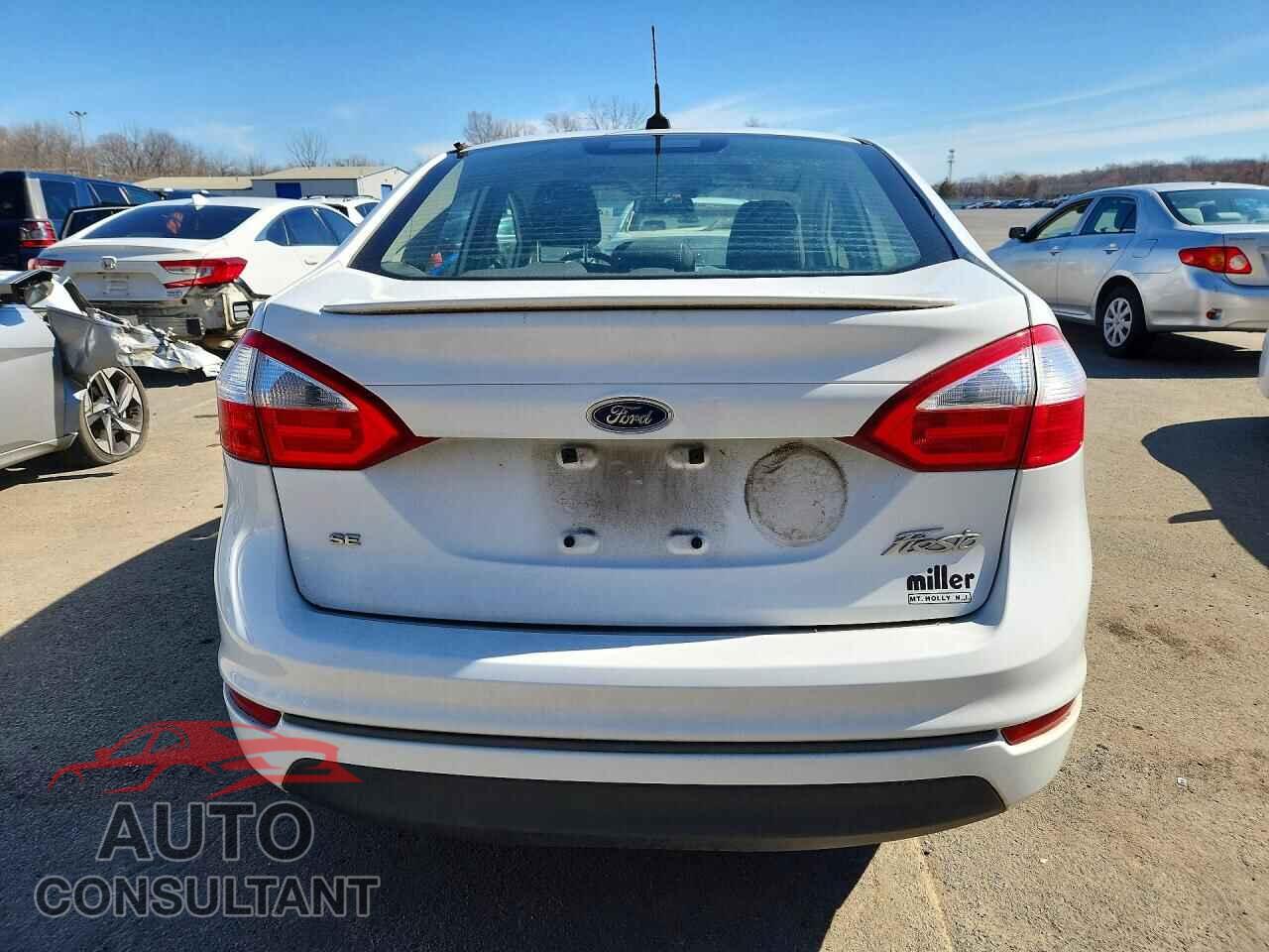 FORD FIESTA 2014 - 3FADP4BJ2EM194650