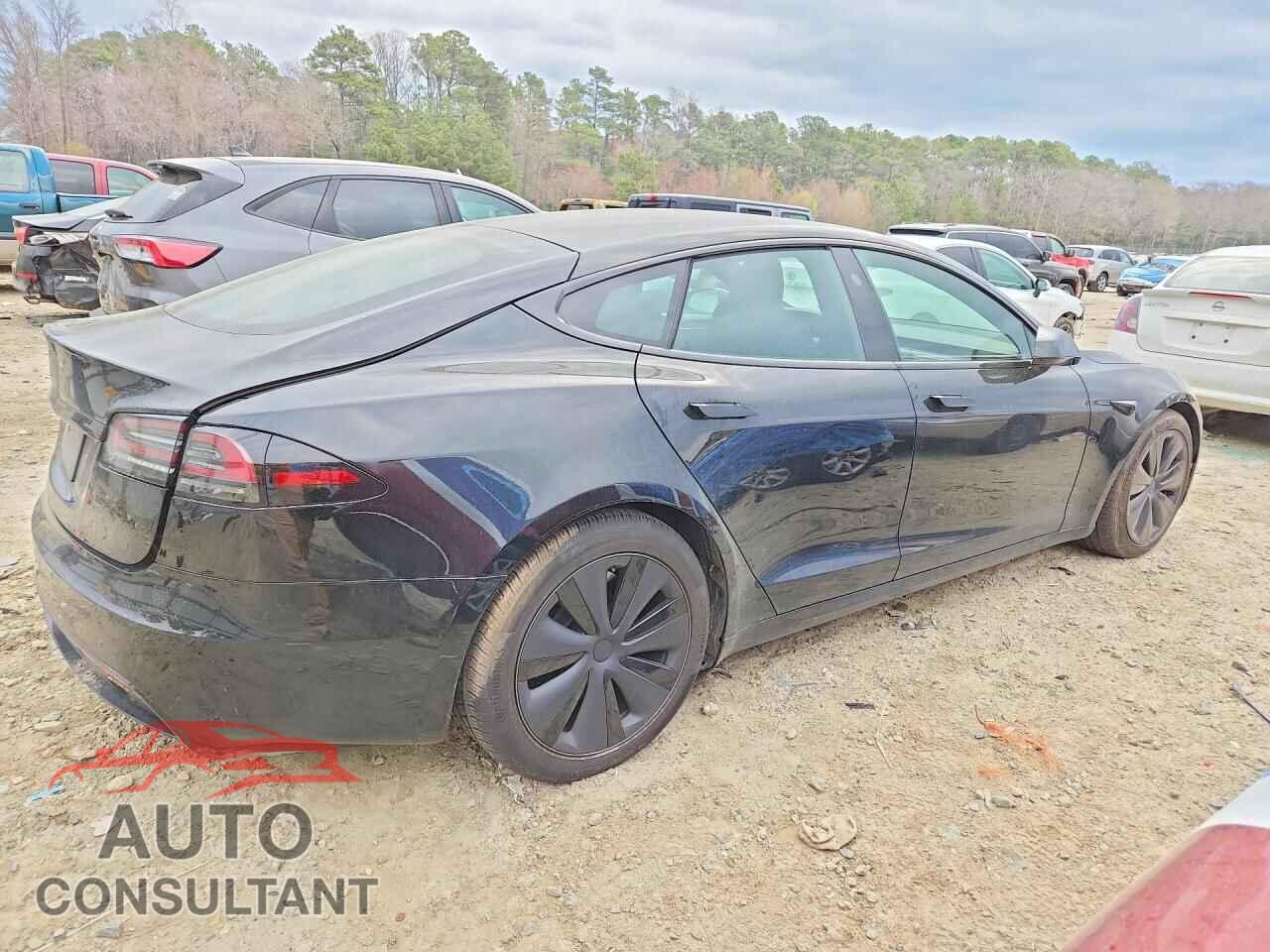 TESLA MODEL S 2022 - 5YJSA1E56NF479047