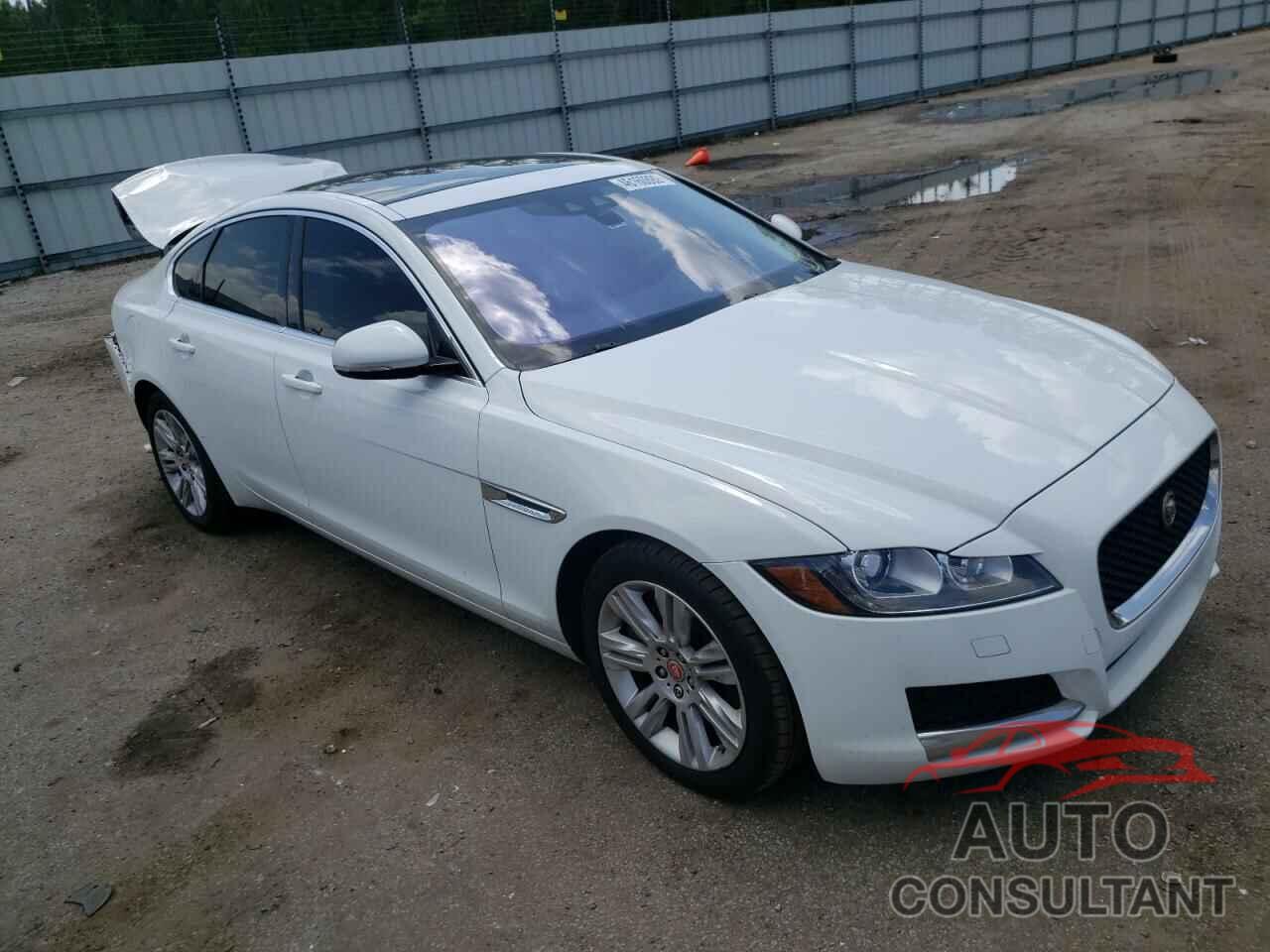 JAGUAR XF 2017 - SAJBJ4BV8HCY37371