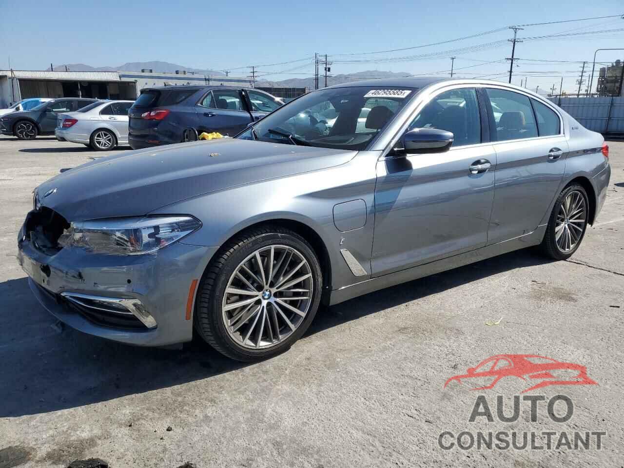 BMW 5 SERIES 2018 - WBAJA9C52JB252073