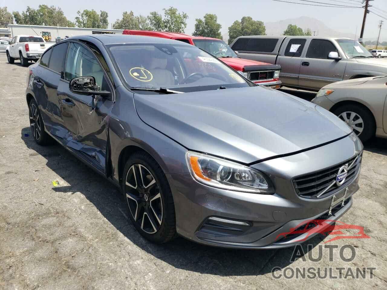 VOLVO S60 2017 - YV126MFL3H2423228