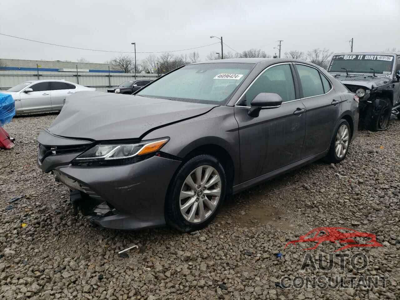 TOYOTA CAMRY 2018 - 4T1B11HK8JU534905