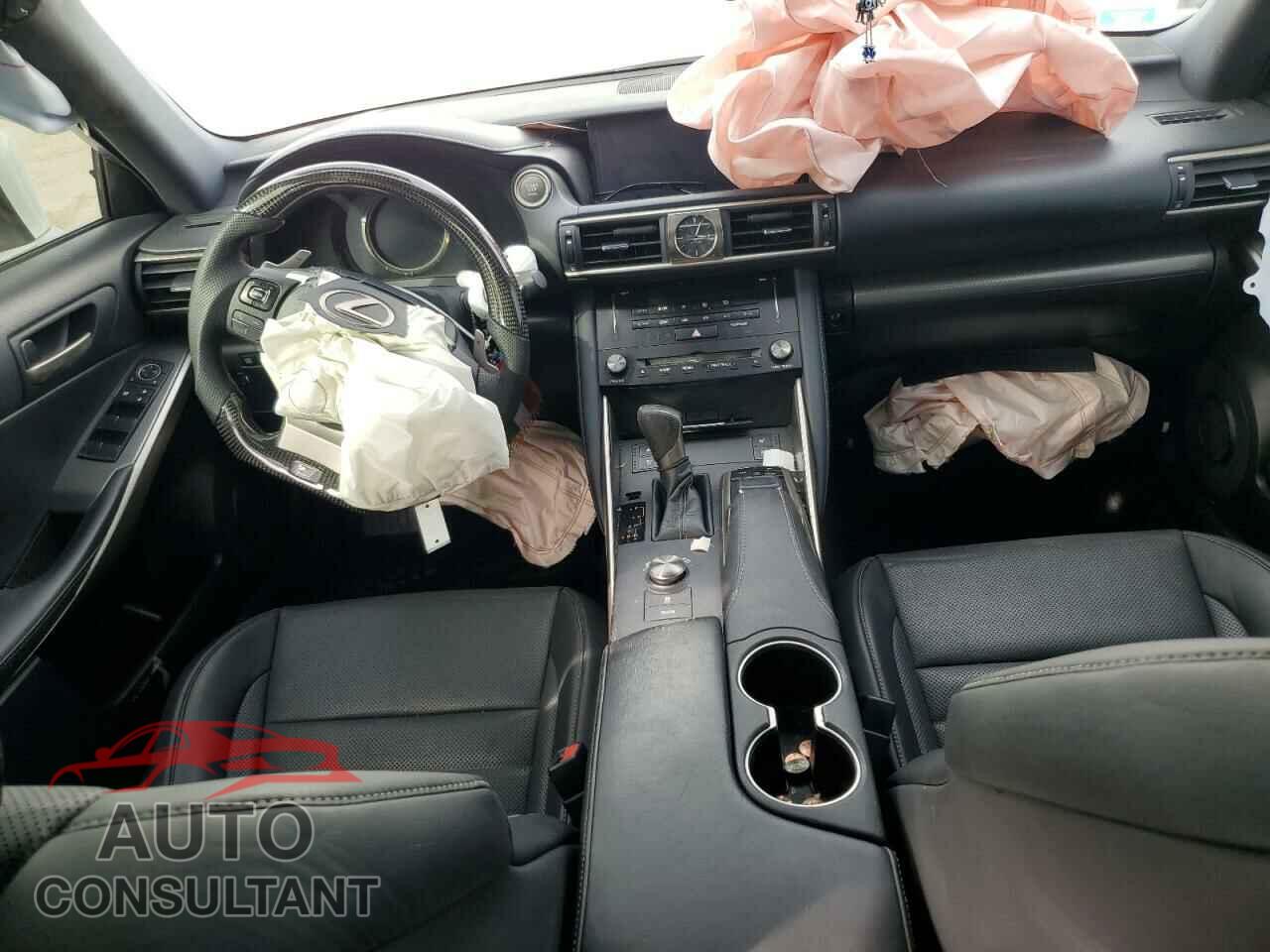 LEXUS IS 2017 - JTHBA1D21H5051415