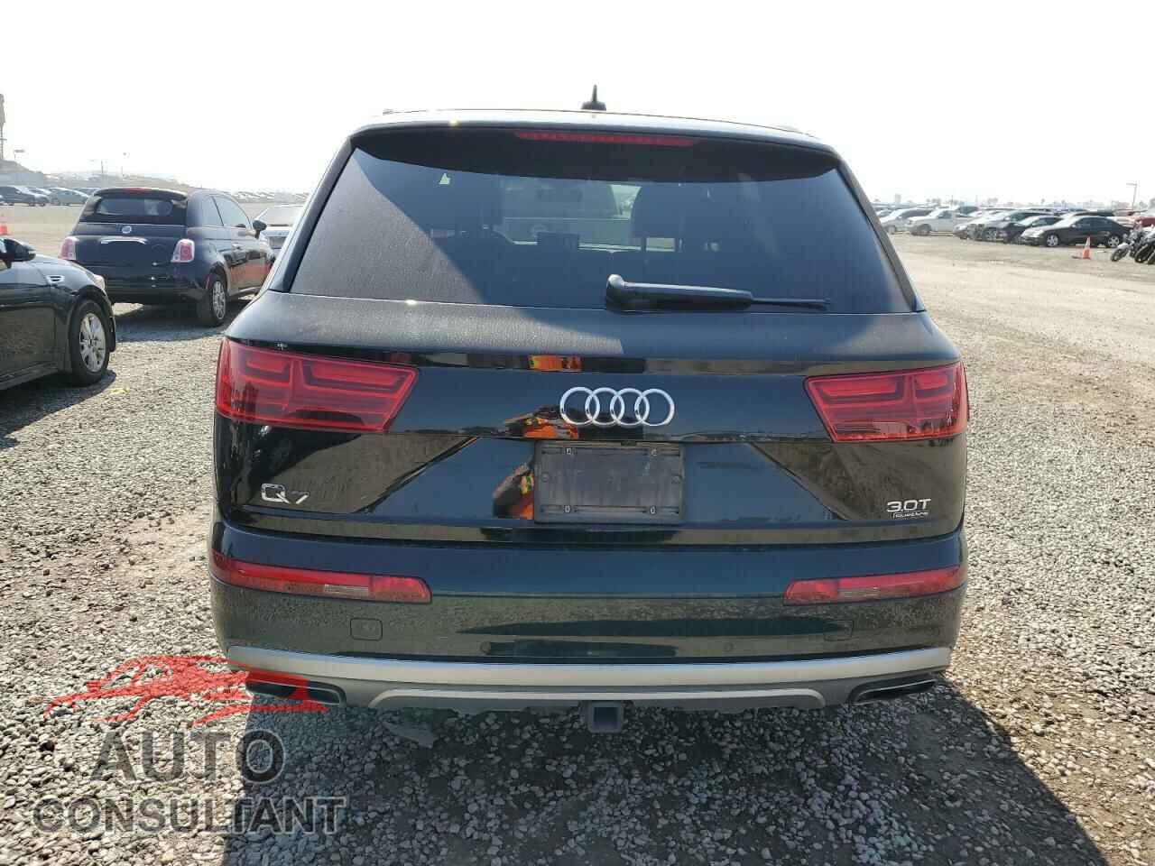 AUDI Q7 2018 - WA1VAAF77JD052114
