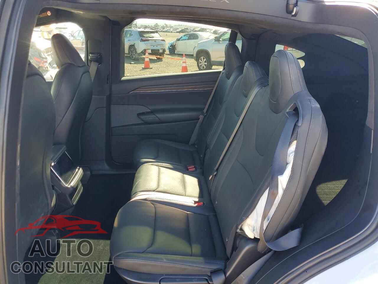 TESLA MODEL X 2024 - 7SAXCDE54RF448065