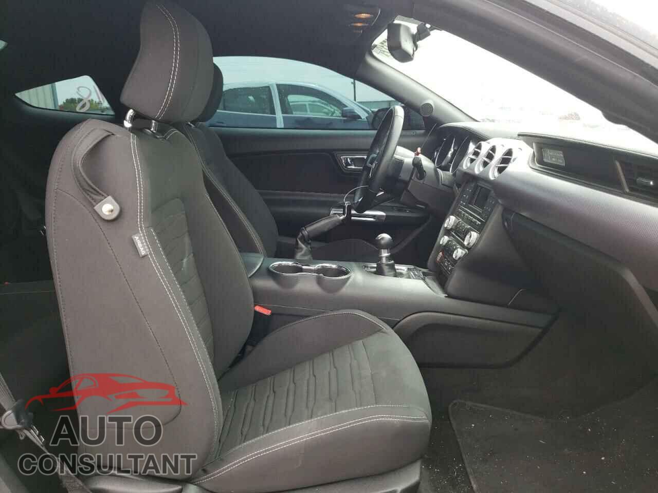 FORD MUSTANG 2017 - 1FA6P8CF3H5277413