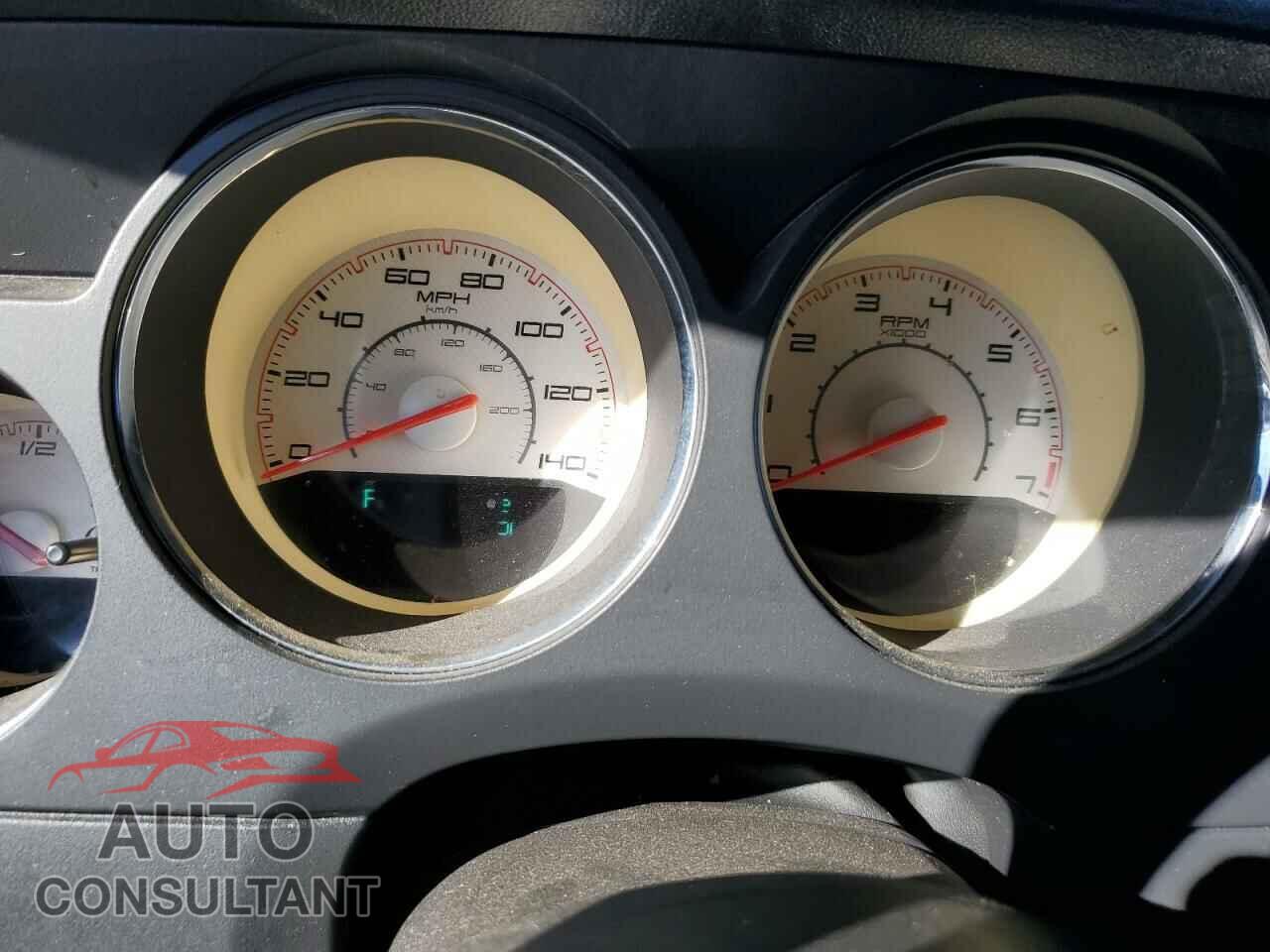 DODGE CHALLENGER 2013 - 2C3CDYAG4DH665999