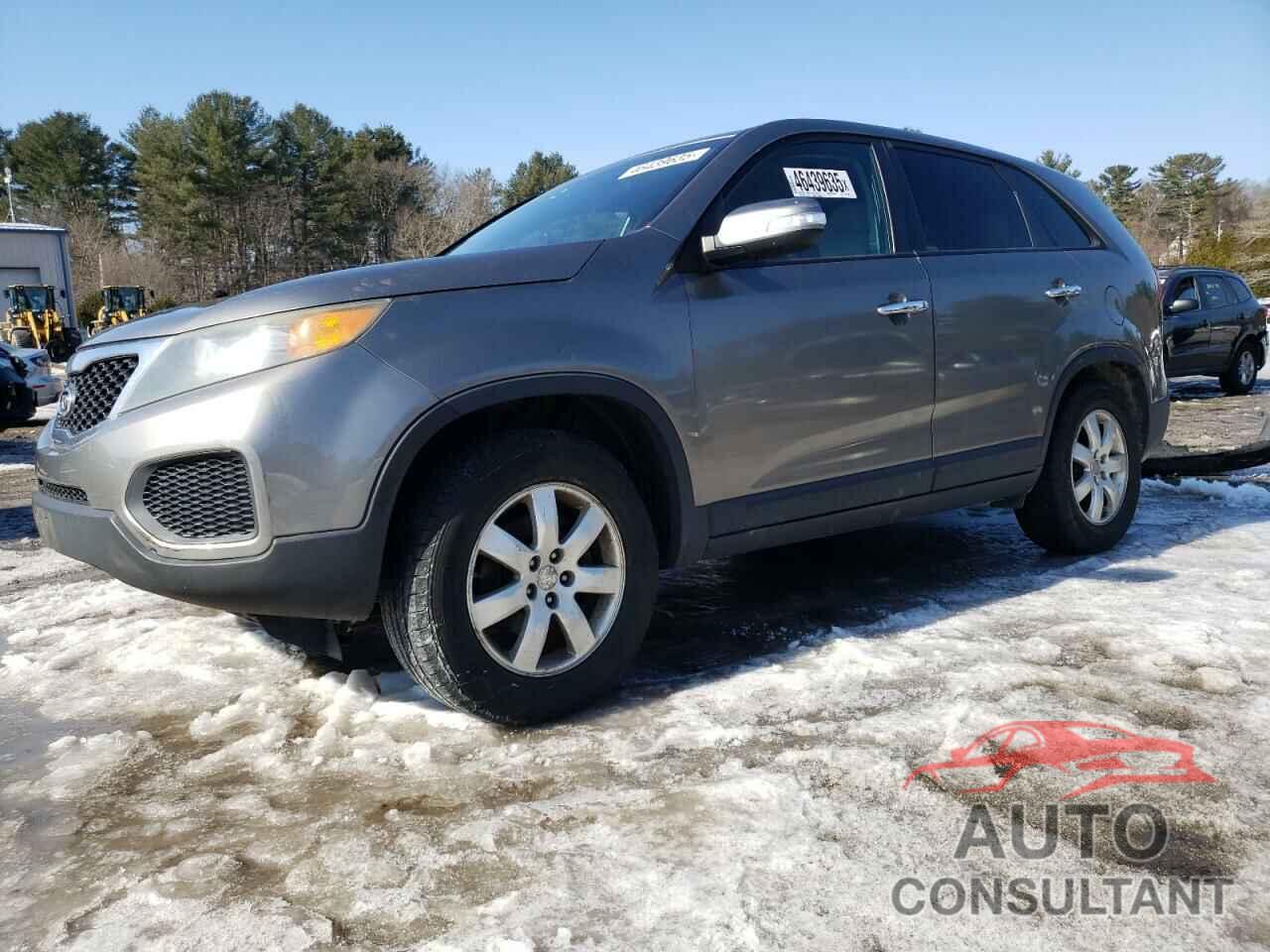 KIA SORENTO 2011 - 5XYKT3A15BG172501