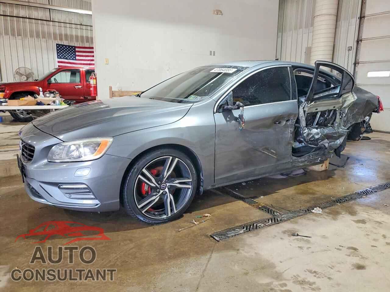 VOLVO S60 2017 - YV149MTS2H2420039