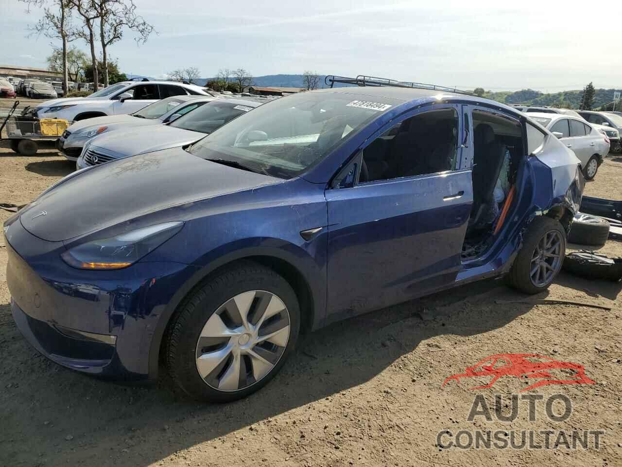 TESLA MODEL Y 2023 - 7SAYGAEE3PF889206