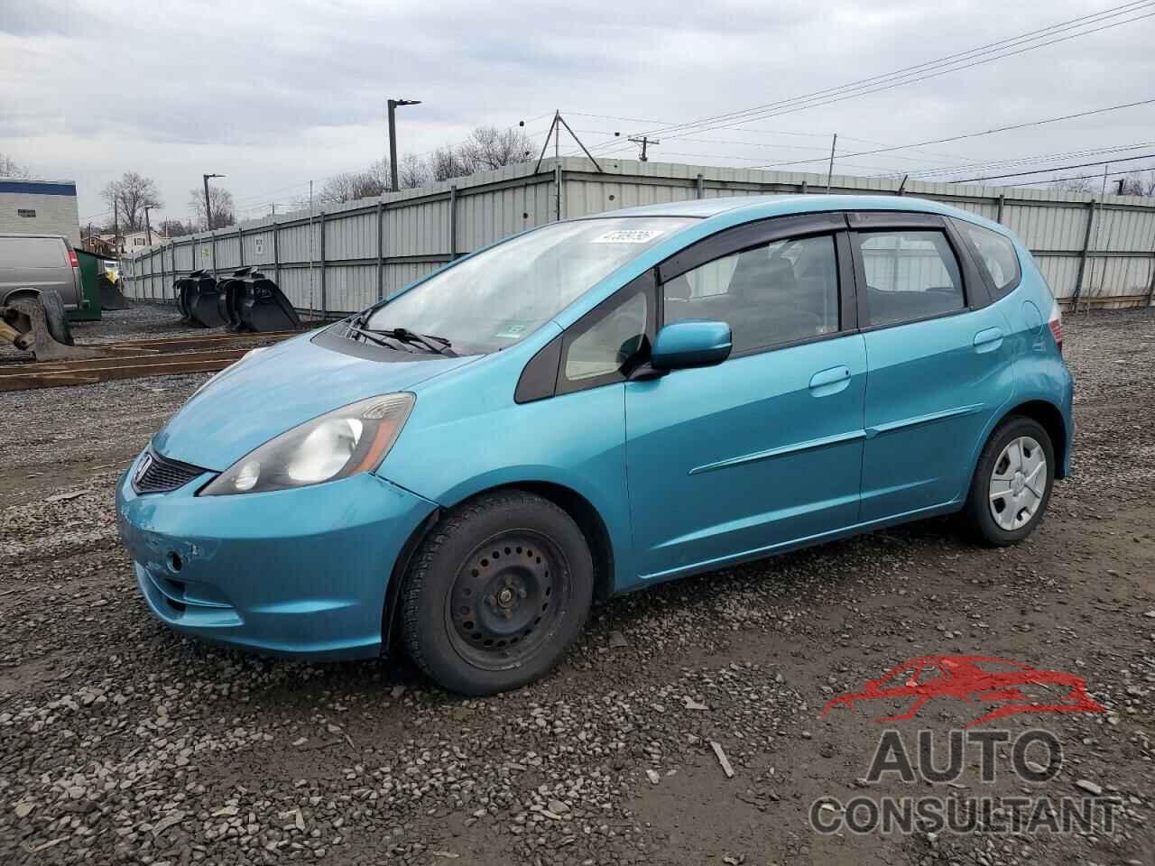 HONDA FIT 2013 - JHMGE8H37DC018740