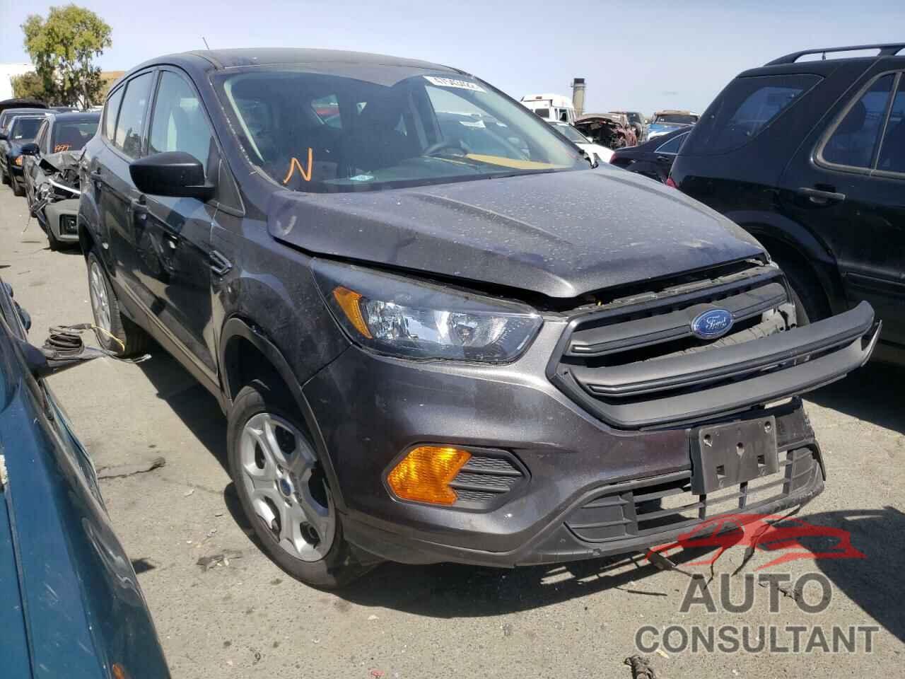 FORD ESCAPE 2018 - 1FMCU0F71JUB14665