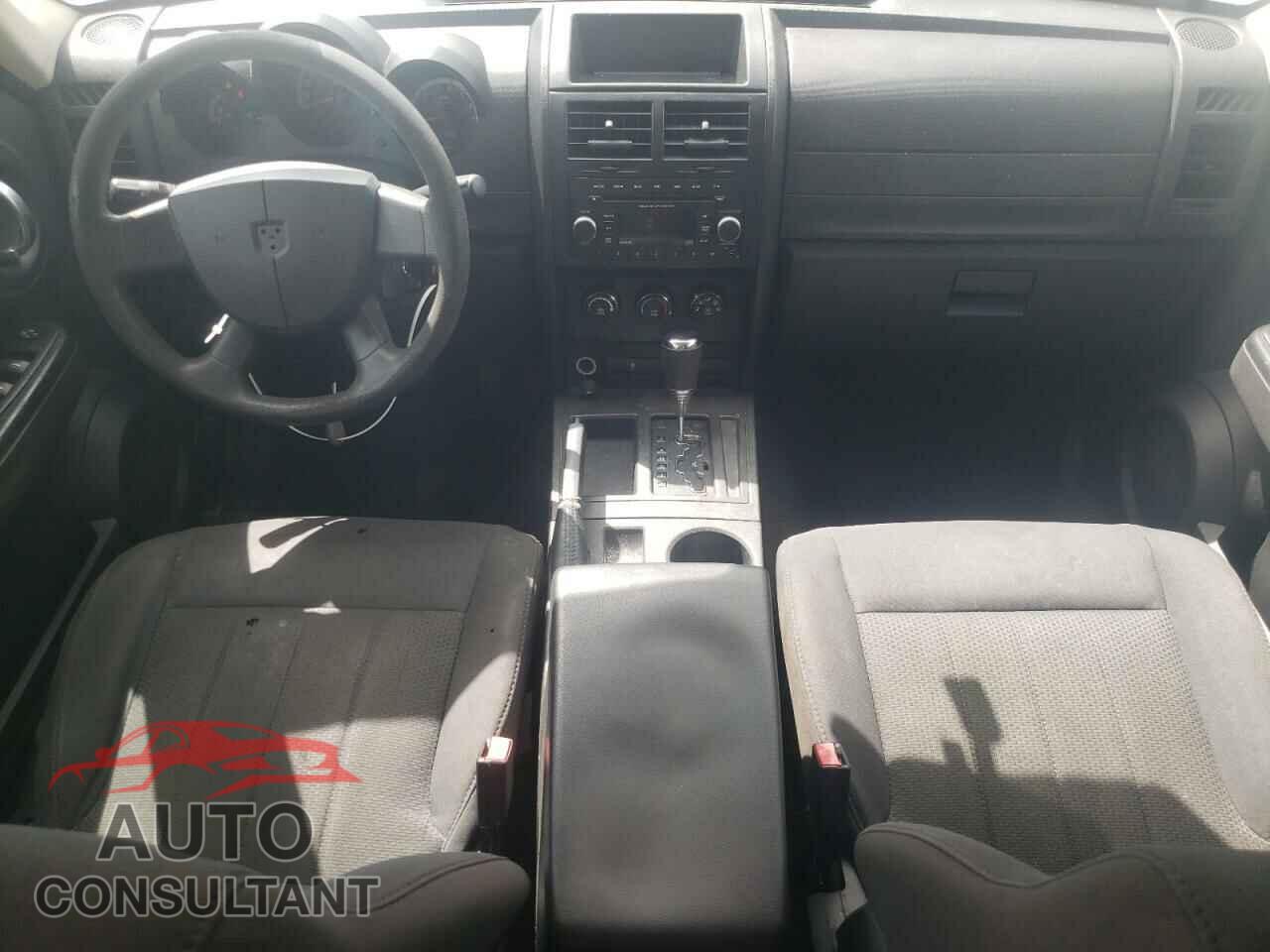 DODGE NITRO 2011 - 1D4PT4GK4BW605310